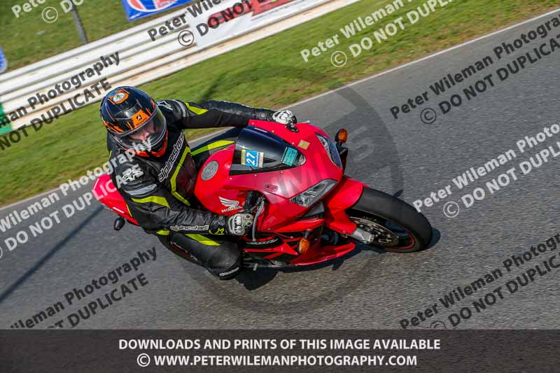 PJM Wedding Photography;enduro digital images;event digital images;eventdigitalimages;mallory park;mallory park photographs;mallory park trackday;mallory park trackday photographs;no limits trackdays;peter wileman photography;racing digital images;trackday digital images;trackday photos